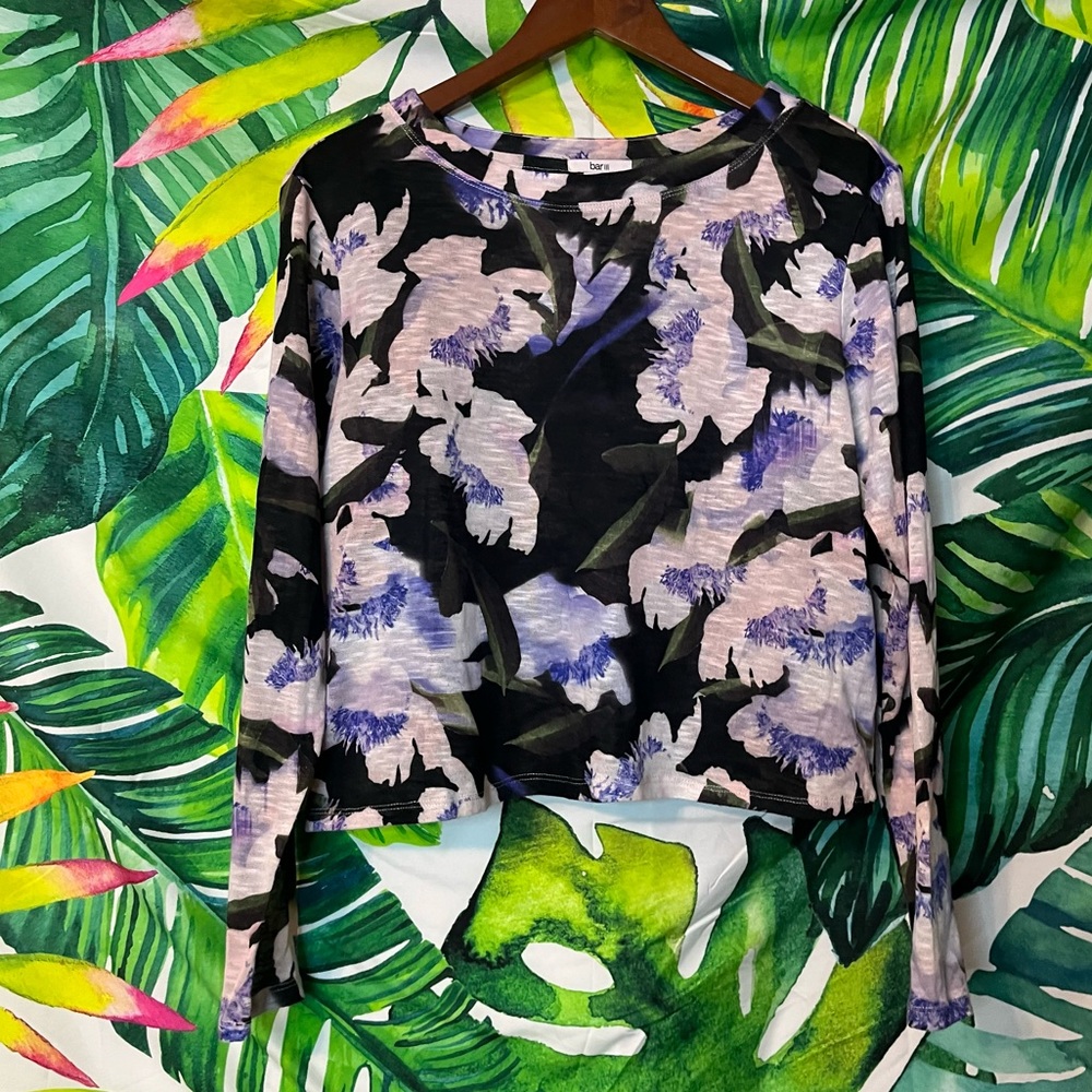 Bar III Medium Sheer Cropped Lightweight Spring Purple Black Floral T Shirt